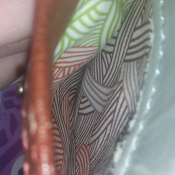 A colorful โค๐๐๐๐ 10 year old wallet - Picture 5 of 8